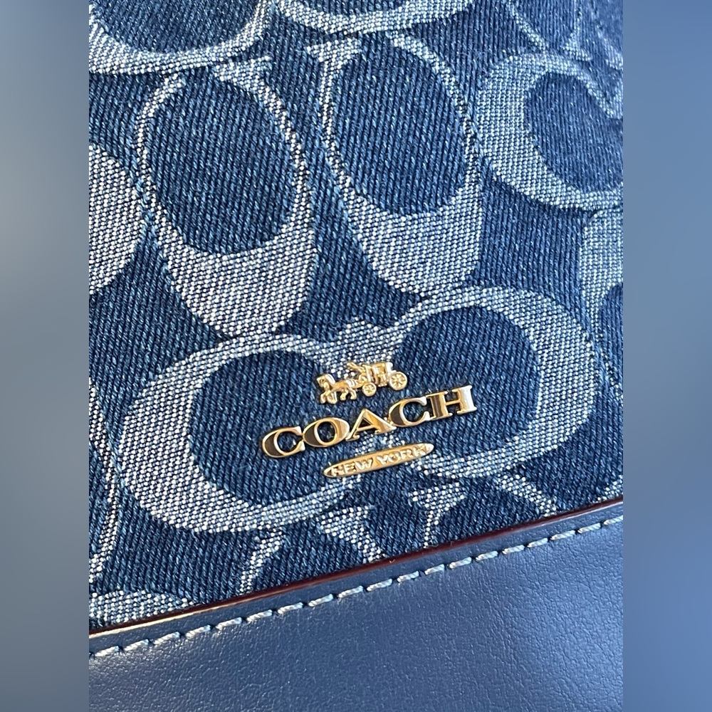 NWT!COACH MINI BUCKET BAG IN SIGNATURE DENIM(CY740)gift receipt FAST SHIPPING - Picture 6 of 12